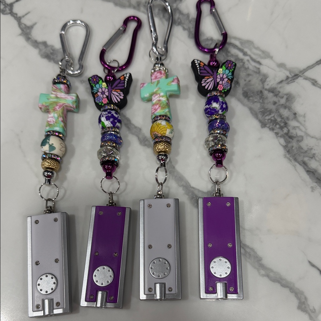 Colorful Beaded Keychain Set With Flashlights
